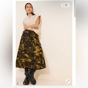Lisa Says Gah Toph Camo Midi Skirt
